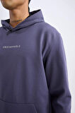 DeFactoFit Standart Fit Kapüşonlu Arma Baskılı Kanguru Cepli Skuba Dalgıç Kumaş Sporcu Sweatshirt D1893AX24AUPR493