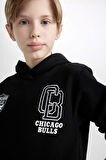 DeFacto Erkek Çocuk Siyah NBA Chicago Bulls Oversize Geniş Kalıp Kapüşonlu Sırt Baskılı Kalın Sweatshirt D3123A824AUBK81