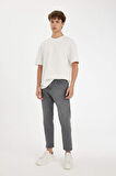 DeFacto Slim Cropped Fit Dar Kalıp Normal Bel Dar Paça Jean Pantolon D5866AX24AUNM55