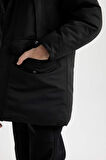 DeFacto Erkek Çocuk Parka Mont Çıkarılabilir Suni Kürk Yaka Kapüşonlu Pelüş Astar C8783A824WNBK27
