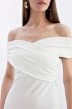 DeFacto Bodycon Omuzu Açık Fitilli Kaşkorse Kolsuz Maxi Elbise D1827AX24HSER105