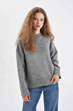 DeFacto Oversize Fit Yarım Balıkçı Yaka Triko Kazak R6044AZ24WNAR227