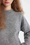 DeFacto Oversize Fit Yarım Balıkçı Yaka Triko Kazak R6044AZ24WNAR227