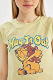 DeFacto Coool Garfield Fitted Bisiklet Yaka Kısa Kollu Tişört D2126AX24SMKH504