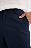 DeFacto Regular Fit Gabardin Bermuda Şort C7684AX24SMNV135