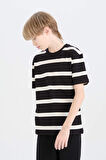 DeFacto Erkek Çocuk Bisiklet Yaka Çizgili Kısa Kollu Tişört D7863A825SMBK81