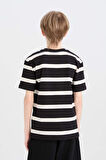 DeFacto Erkek Çocuk Bisiklet Yaka Çizgili Kısa Kollu Tişört D7863A825SMBK81