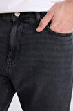 DeFacto 90's Slim Fit Dar Kalıp Yüksel Bel Dar Paça Yıkamalı Jean Pantolon D8587AX25SPNM40