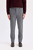 DeFacto Tailored Regular Fit Normal Kesim Kumaş Pantolon Basic Düz Cepli D9084AX24WNAR167
