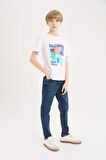 DeFacto Erkek Çocuk Slim Fit Dar Kesim Düz Paça Basic Düz Jean Pantolon D6649A825SMNM28