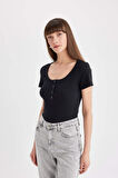 DeFacto Slim Fit Dar Kesim Bisiklet Yaka Fitilli Kaşkorse Kısa Kollu Tişört D2012AX24SMBK27