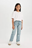 DeFacto Kız Çocuk Straight Fit Yırtık Detaylı Düz Paça Cepli Jean Pantolon D3370A824WNNM28
