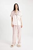 DeFacto Pijama Takımı Saten Çizgili Kısa Kollu Üst Uzun Altı-Fall in Love D0816AX24SMPN149
