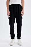 DeFacto Regular Fit Jogger Eşofman Altı Kargo Cepli Basic Düz Beli Bağcıklı Lastikli Paça Y5533AZ24AUBK81