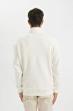 DeFacto Comfort Regular Fit Rahat Kalıp Fermuarlı Dik Yaka Basic Düz Sweatshirt X7405AZ24AUWT32