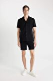 DeFacto Modern Fit Yazlık Polo Yaka Basic Düz Aerobin Kısa Kollu Siyah Gömlek V8406AZ24SMBK27