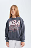 DeFacto Kız Çocuk NBA Wordmark Oversize Geniş Kalıp Bisiklet Yaka Sweatshirt C9508A824AUAR31