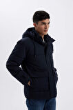DeFacto Slim Fit Dar Kesim Şişme Mont Kapüşonlu Fermuarlı Çift Cepli A3489AX24WNNV256