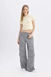 DeFacto Coool Wide Leg Geniş Paça Normal Bel Pantolon Kargo Cepli Basic Düz C4710AX24SPGR453
