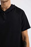 DeFactoFit Standart Fit Kapüşonlu Cepli Kısa Kollu Sporcu Tişört C1425AX24SMBK81
