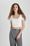 DeFacto Fitted U Yaka Basic Düz Kısa Kollu Tişört C6102AX24SMWT32