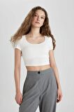 DeFacto Fitted U Yaka Basic Düz Kısa Kollu Tişört C6102AX24SMWT32