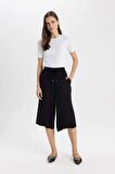 DeFacto Kapri Yüksek Bel Crop Fit Belmando Kapri I6798AZ24SMBK81