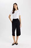 DeFacto Kapri Yüksek Bel Crop Fit Belmando Kapri I6798AZ24SMBK81