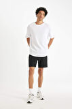 DeFacto Slim Fit Dar Kesim Dar Paça Şort W7965AZ24HSBK81