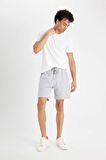 DeFacto Slim Fit Dar Kesim Dar Paça Şort W7965AZ24HSGR363