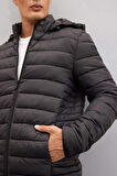 DeFacto Su İtici Hafif Şişme Mont Slim Fit Dar Kesim Kapüşonlu Fermuarlı Cepli Mevsimlik N4661AZ25SPBK27