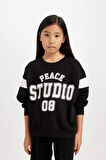 DeFacto Kız Çocuk Siyah Relax Fit Bisiklet Yaka Baskılı Sweatshirt D6641A824AUBK81