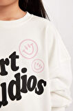 DeFacto Kız Çocuk Oversize Geniş Kalıp Bisiklet Yaka Baskılı Sweatshirt D6491A8NSER85