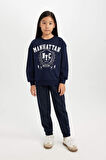 Kız Çocuk Relax Fit Bisiklet Yaka Üniversite Baskılı Sweatshirt