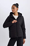 DeFactoFit Su İtici Regular Fit Kapüşonlu Fermuarlı Mont D6085AX25SPBK81