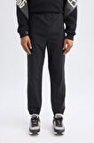 DeFactoFit Jogger Eşofman Altı NBA Chicago Bulls Slim Fit Dar Kesim Cepli Lastikli Paça D5631AX24AUBK81