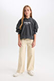 DeFacto Kız Çocuk Oversize Kapüşonlu Baskılı Kalın Sweatshirt D7040A824WNGN1022