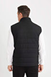 DeFacto Slim Fit Dar Kesim Dik Yaka Fermuarlı Yelek D7536AX25SPBK27