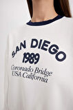 DeFacto Boxy Fit Bisiklet Yaka Baskılı Kalın Sweatshirt D8723AX24WNER105
