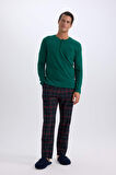 DeFacto Regular Fit Pijama Takımı Bisiklet Yaka Uzun Kollu Üst Kareli Uzun Alt C6123AX24CWGN651