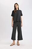 DeFacto Wide Leg Geniş Bol Paça Normal Bel Bürümcük Kapri Pantolon C4329AX24SPBK81