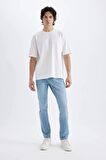 DeFacto Pedro Slim Fit Dar Kalıp Normal Bel Dar Paça Jean Pantolon D4466AX24HSNM39