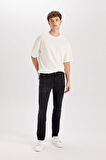 DeFacto Pedro Slim Fit Dar Kalıp Normal Bel Dar Paça Siyah Jean Pantolon R8788AZ24AUNM40