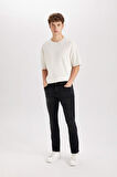 DeFacto Pedro Slim Fit Dar Kalıp Normal Bel Dar Paça Siyah Jean Pantolon R8788AZ24AUNM40