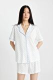 DeFacto Pijama Takımı Regular Fit Desenli Kısa Kollu Üst Şort Altı-Fall in Love D1527AX24SMER98