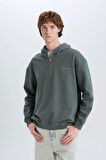 DeFacto Boxy Fit Kapüşonlu Yarım Fermuarlı Baskılı Sweatshirt D6998AX25SPGN463