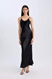 DeFacto Slim Fit Dar Kesim Viskon Askılı Maxi Siyah Abiye Elbise E2977AX24WNBK81