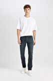 DeFacto Pedro Slim Fit Dar Kalıp Normal Bel Dar Paça Jean Pantolon E0164AX24AUNM34