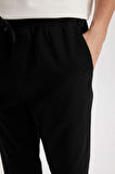 DeFacto Jogger Gabardin Pantolon Beli Regular Fit Bağcıklı Lastikli Paça D5927AX24AUBK81