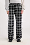DeFacto Wide Leg Kumaş Pijama Pantolon Geniş Bol Paça Kareli Normal Bel Lastikli Cepli D9548AX24WNBK81
